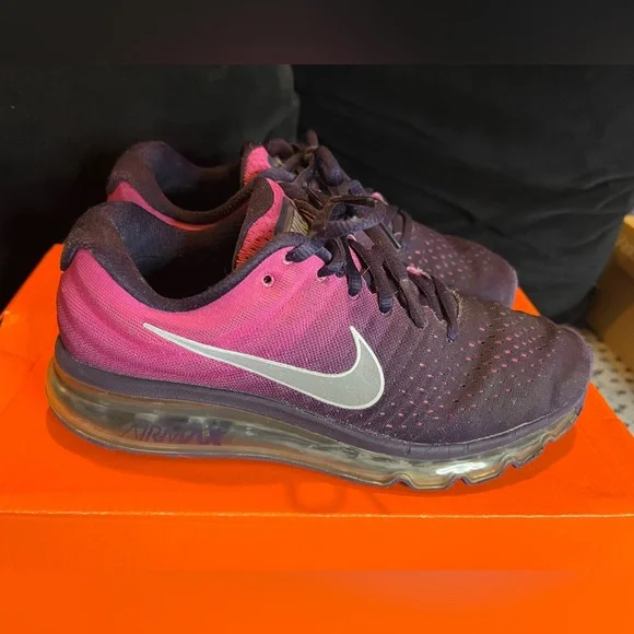 NIKE AIR MAX - Picture 2 of 3